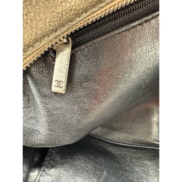 Chanel Goatskin Luxe Ligne Bowling Bag* Bronze Metallic*COA *sticker in tact - Picture 10 of 16